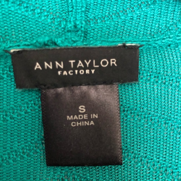 Ann Taylor Cardigan - Picture 5 of 5